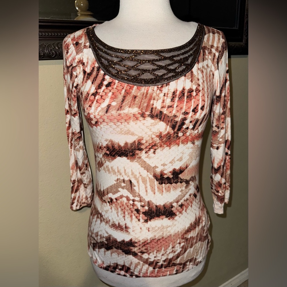 Dana Buchman beaded 3/4 sleeve blouse